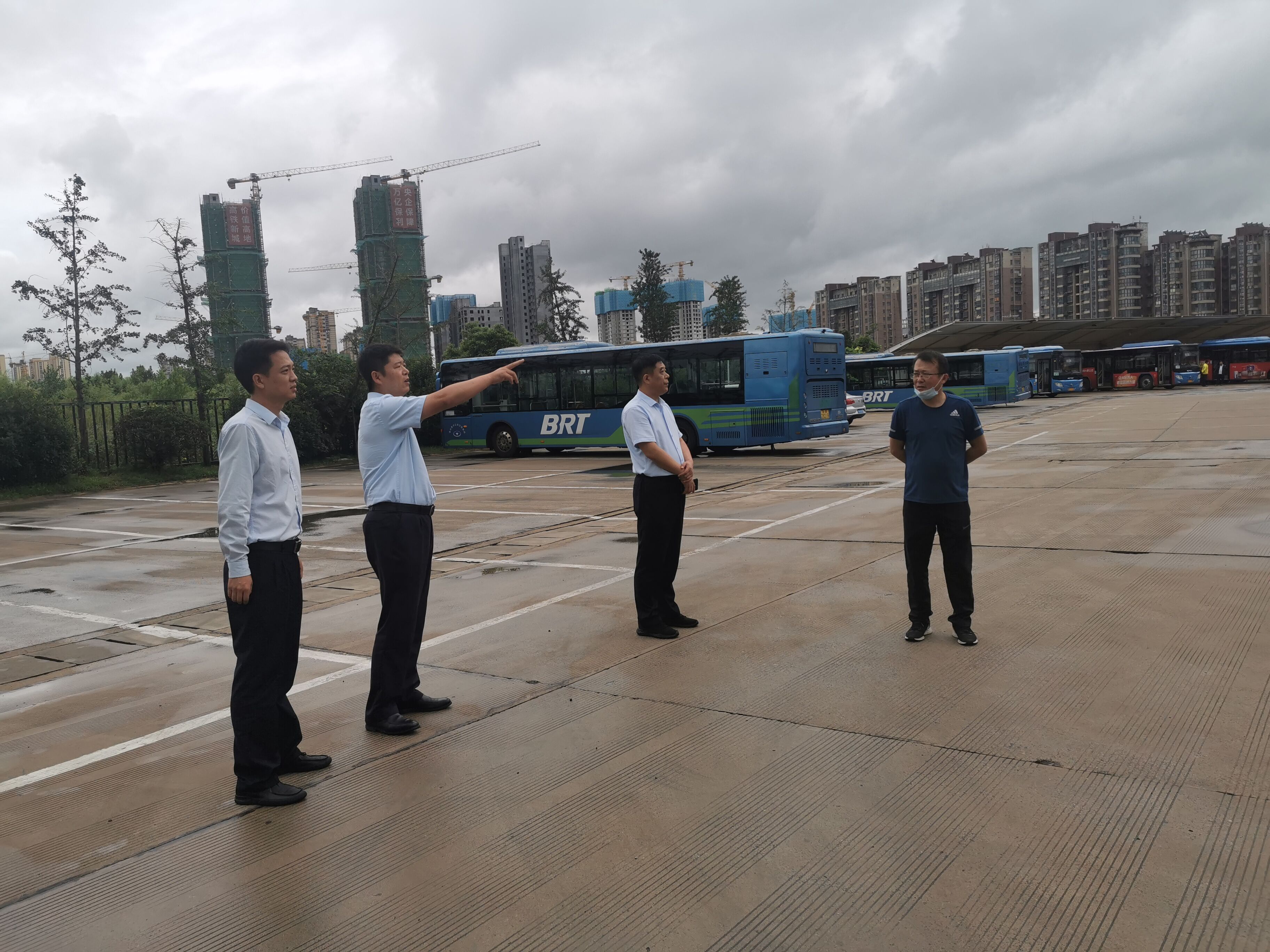 全面部署，嚴陣以待，公交集團全力做好臺風“梅花”防御工作