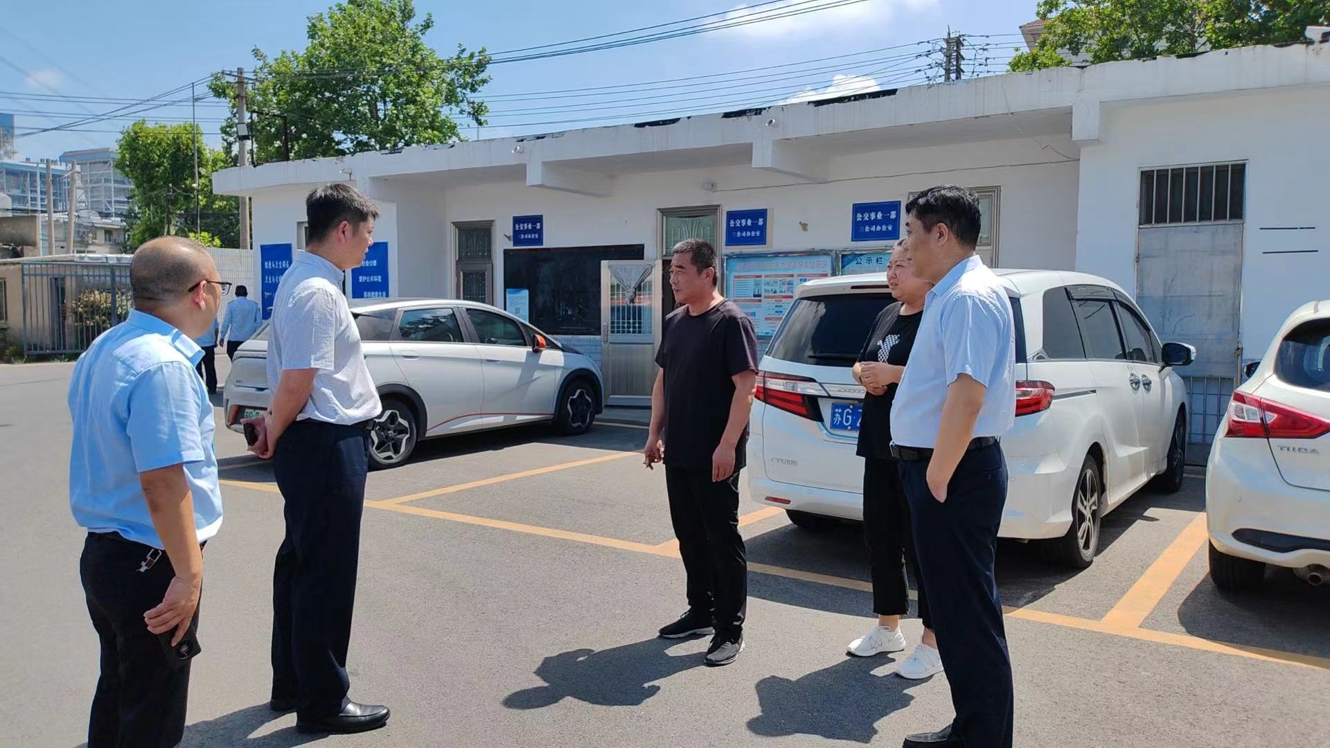 戰(zhàn)酷暑 防汛期 | 公交集團開展防汛防臺安全大檢查工作