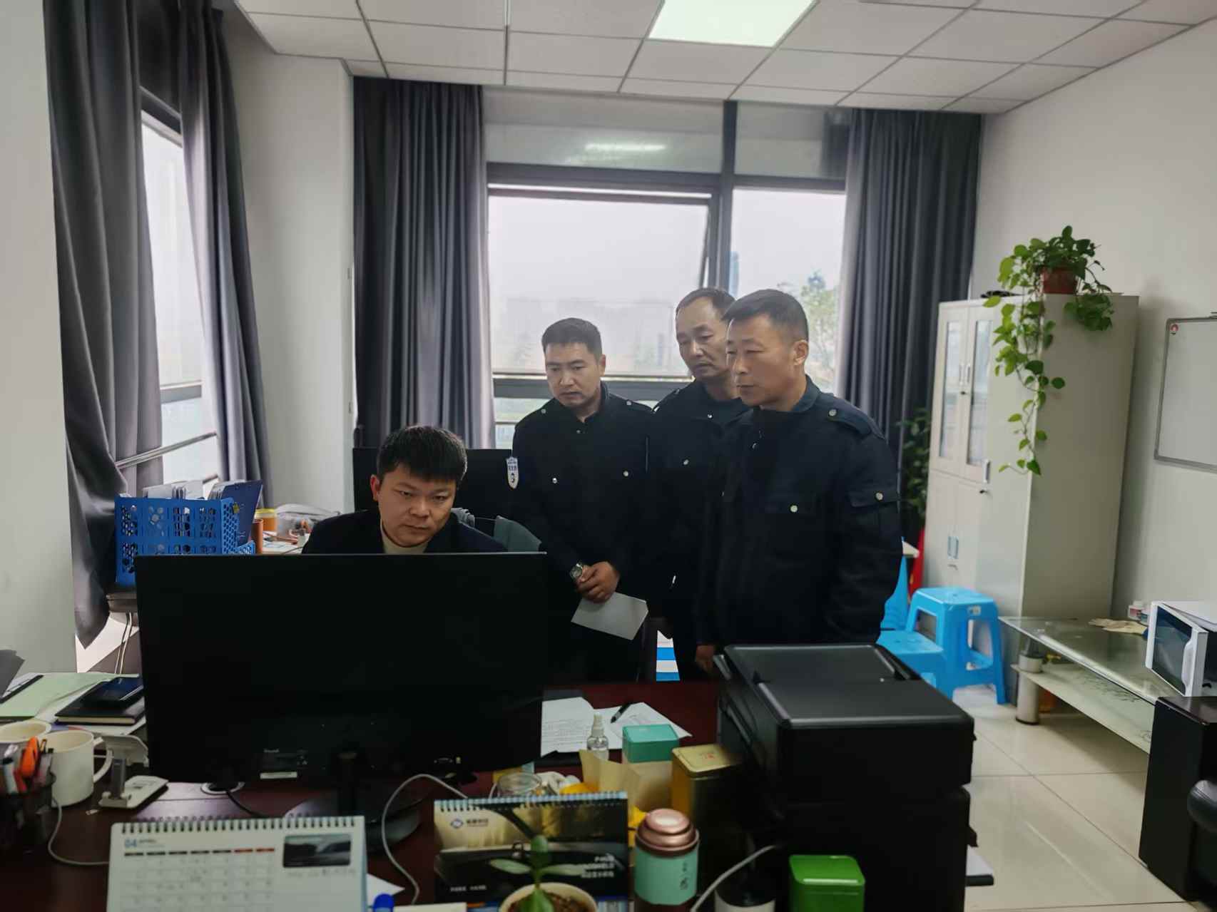 佳連公司開(kāi)展安全警示教育 筑牢行車(chē)安全防線