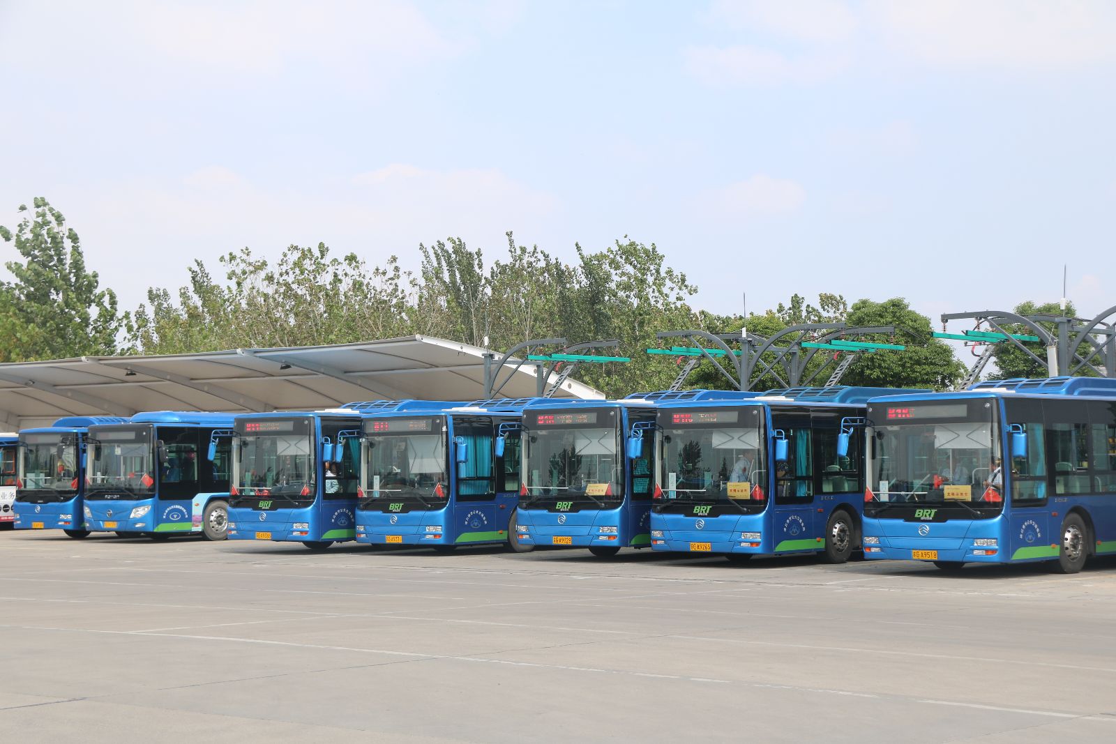 春暖花開，這些公交線路帶您開往春天！