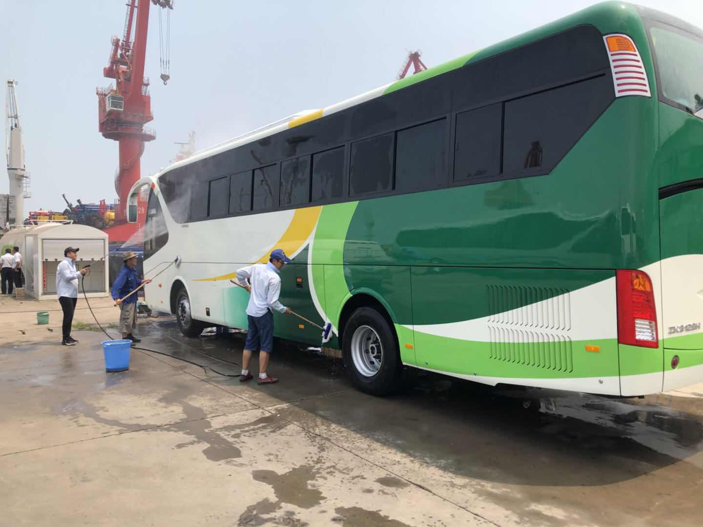 致敬高溫下的公交人（三）：烈日灼身，平安在心