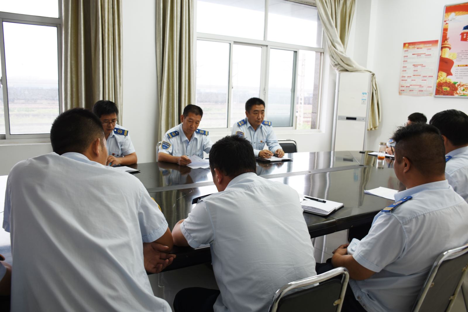 公交集團(tuán)東部公司召開中秋、國慶期間廉政建設(shè)工作專題會(huì)議