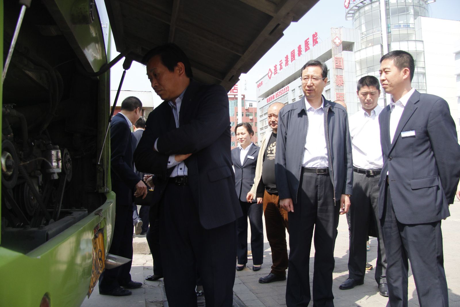 海通公交召開“雙基”提升工作現(xiàn)場(chǎng)會(huì)