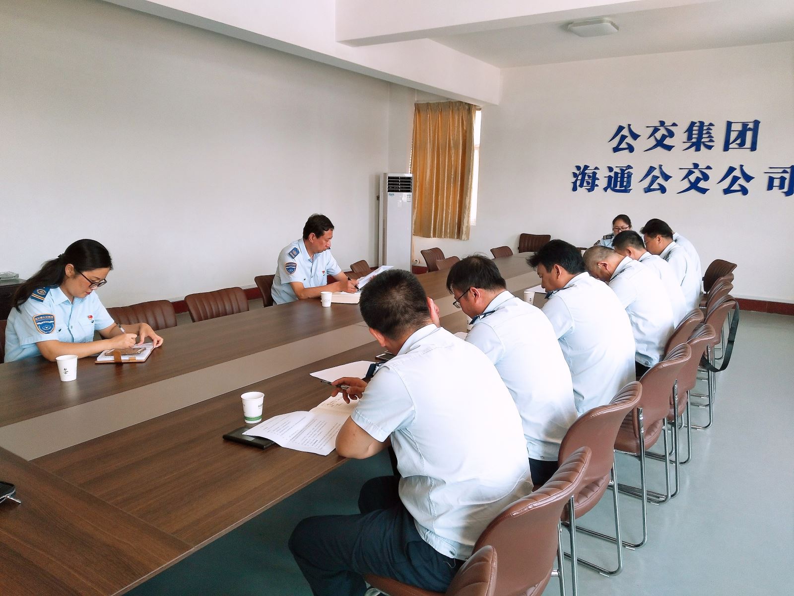 公交集團(tuán)召開上半年機(jī)務(wù)工作會(huì)議