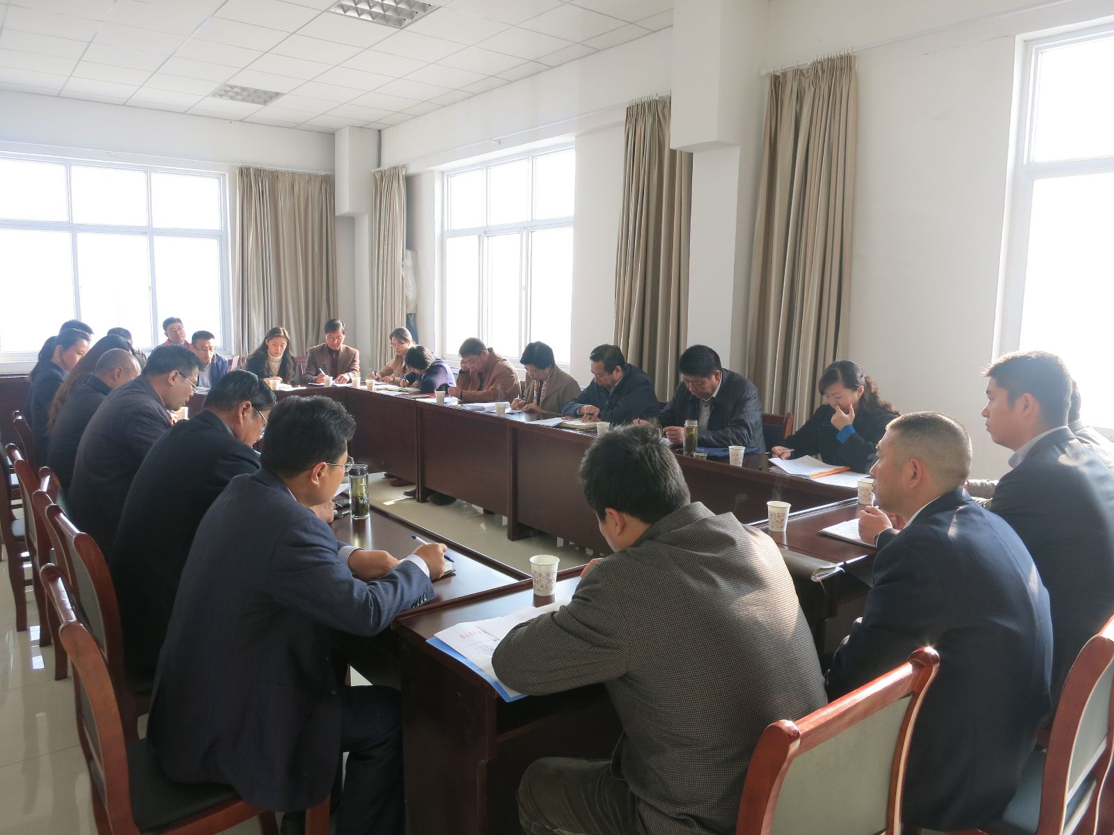 海通公交到傳媒公司和大浦保養(yǎng)廠開展專題調(diào)研