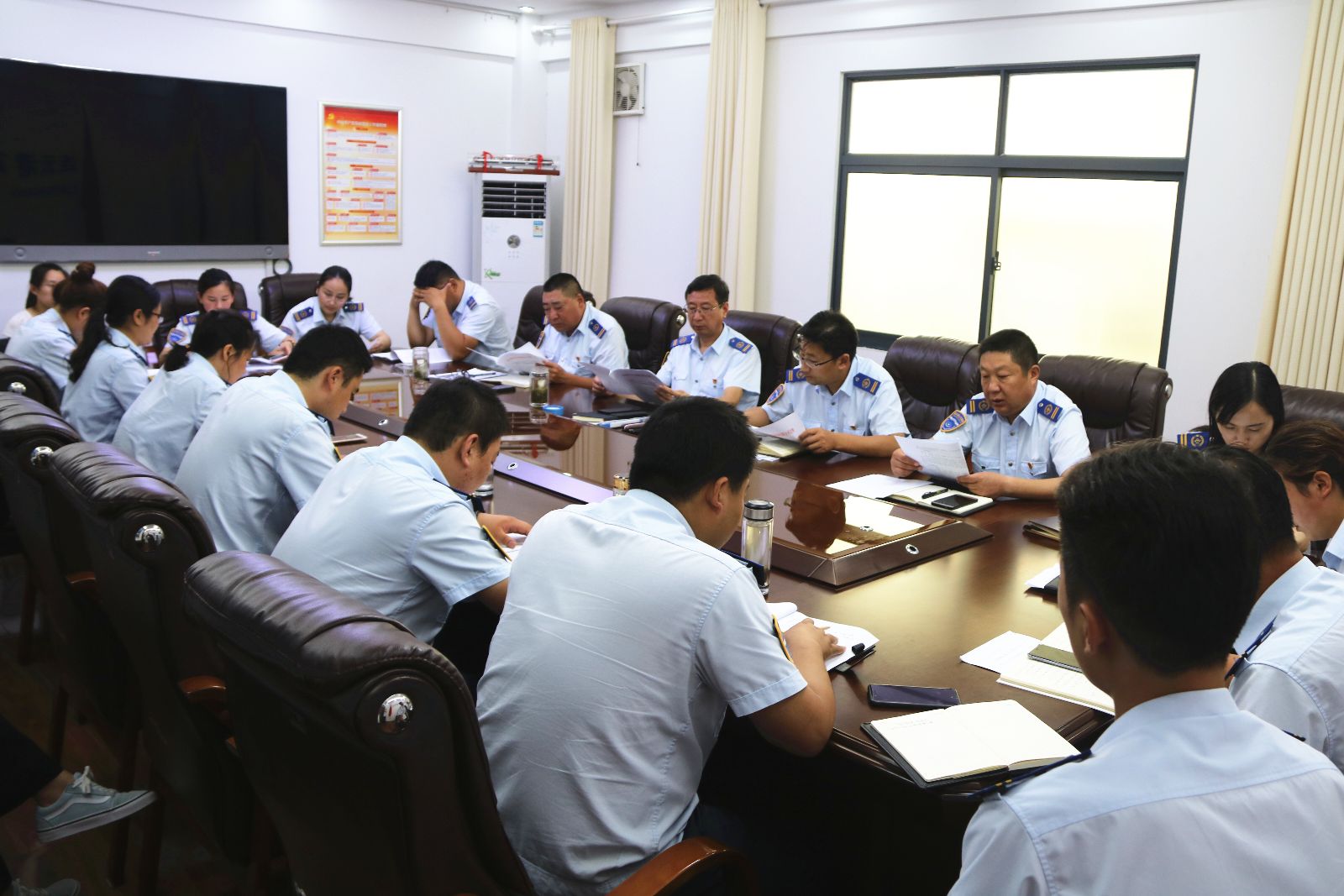 公交集團(tuán)召開2018“連云港之夏”群星演唱會(huì)交通運(yùn)輸保障工作會(huì)議